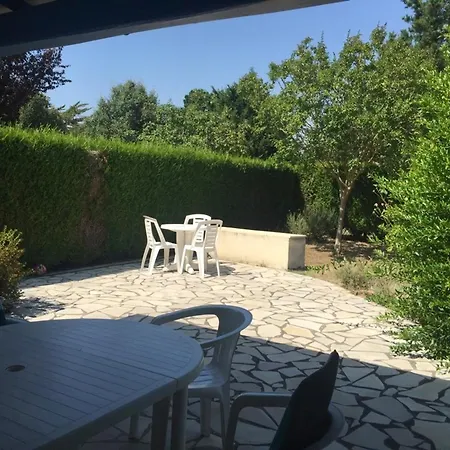 Maison Independante 5 Couchages Proche - Fr-1-336-51 بيت للعطل