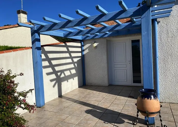 Vakantiehuis Maison Independante 5 Couchages Proche - Fr-1-336-51 *